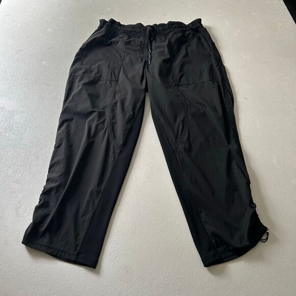 Lululemon Dance Studio Crop Pants Black | Size 14 | Drawstring Waist Lightweight - Picture 4 of 9